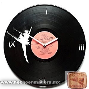 Reloj Ballet Bailarina con numeros romanos  0338
