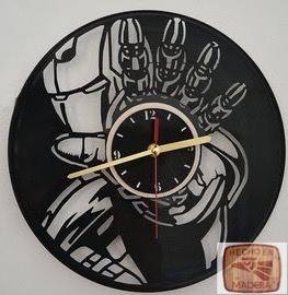 Reloj Iron Man apuntando 0860