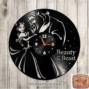 Reloj Bella y Bestia  1046