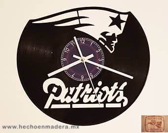 Reloj New England Patriots Logo en Disco 1247