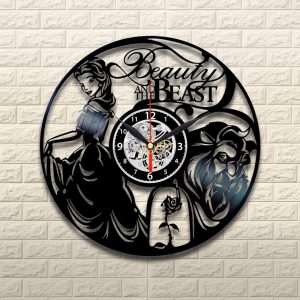 Reloj Bella y Bestia Personajes 1976