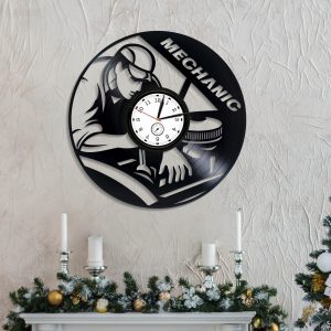 Reloj Mecanico Arreglando Auto 3544